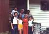 1982RuthFamilyonstepsatDelbrook.jpg